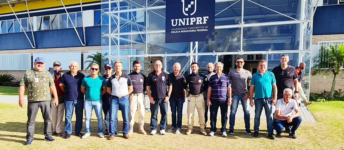 SinPRF-PR promove visita dos veteranos à UniPRF
